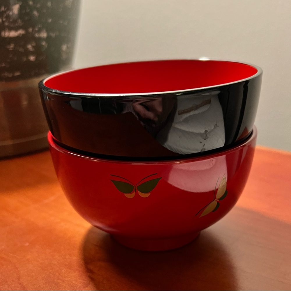 Asian plastic bowls Red & Black butterfly